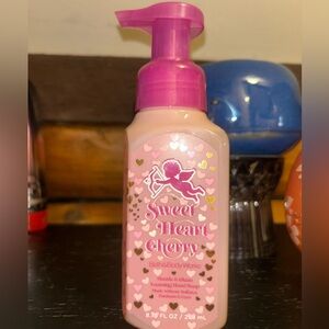 Bath and Body Works Sweetheart Cherry Foaming Hand Soap